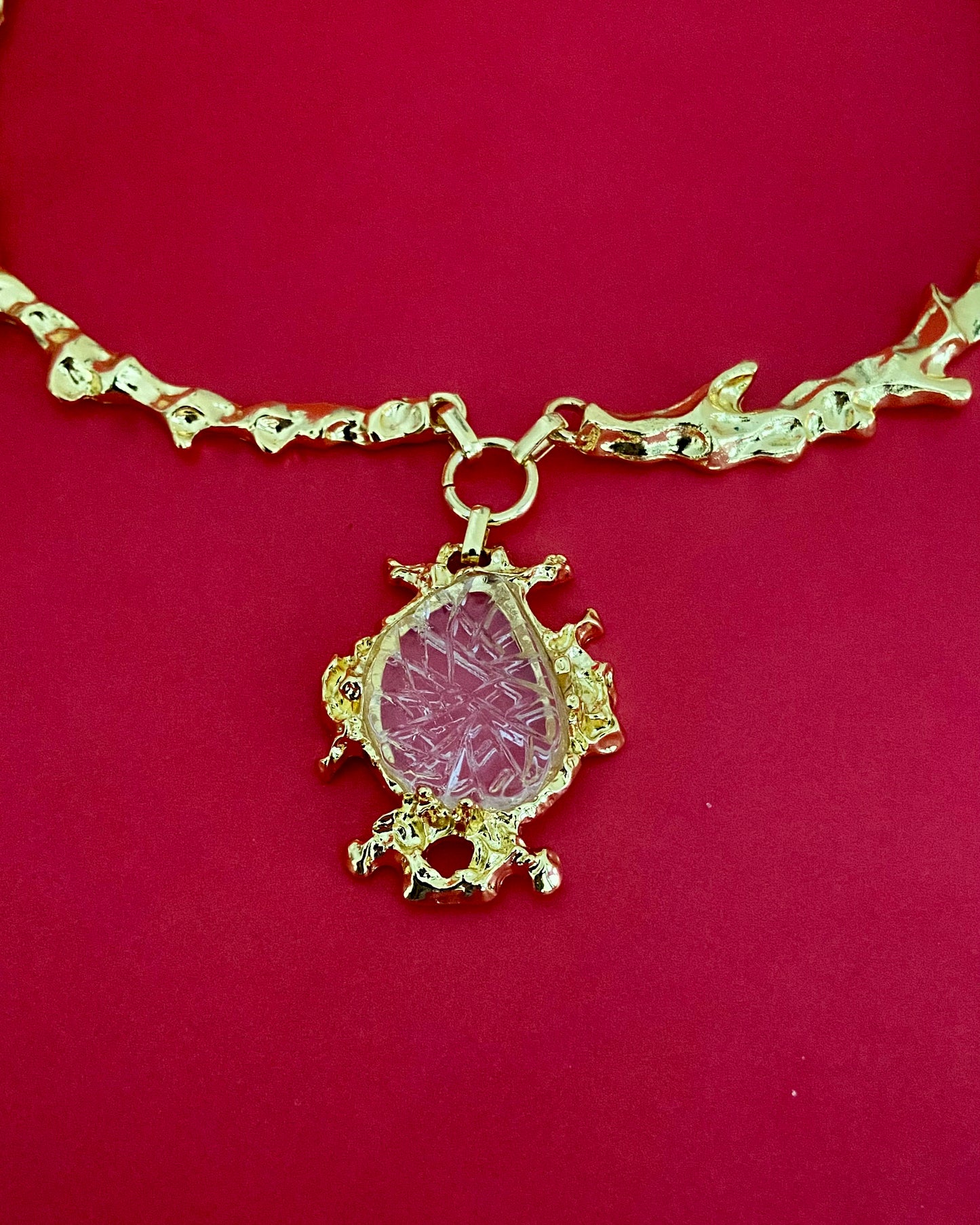 Crystal Carve Neckpiece