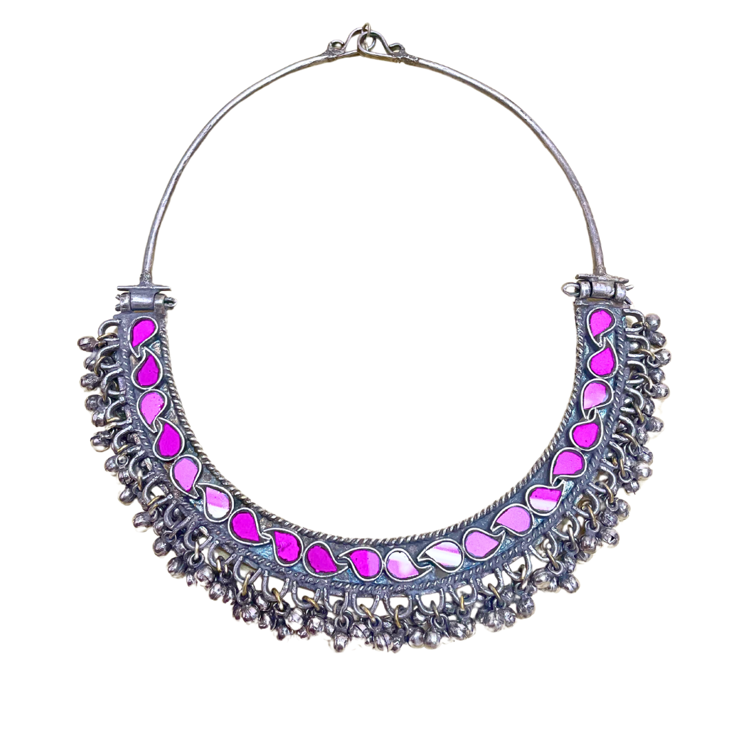 Sitarah Glass Hasli Style Neckpiece