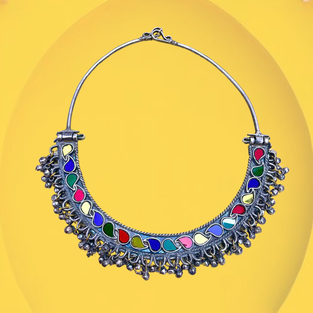 Sitarah Glass Hasli Style Neckpiece