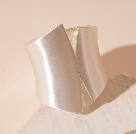 Echo Cuff