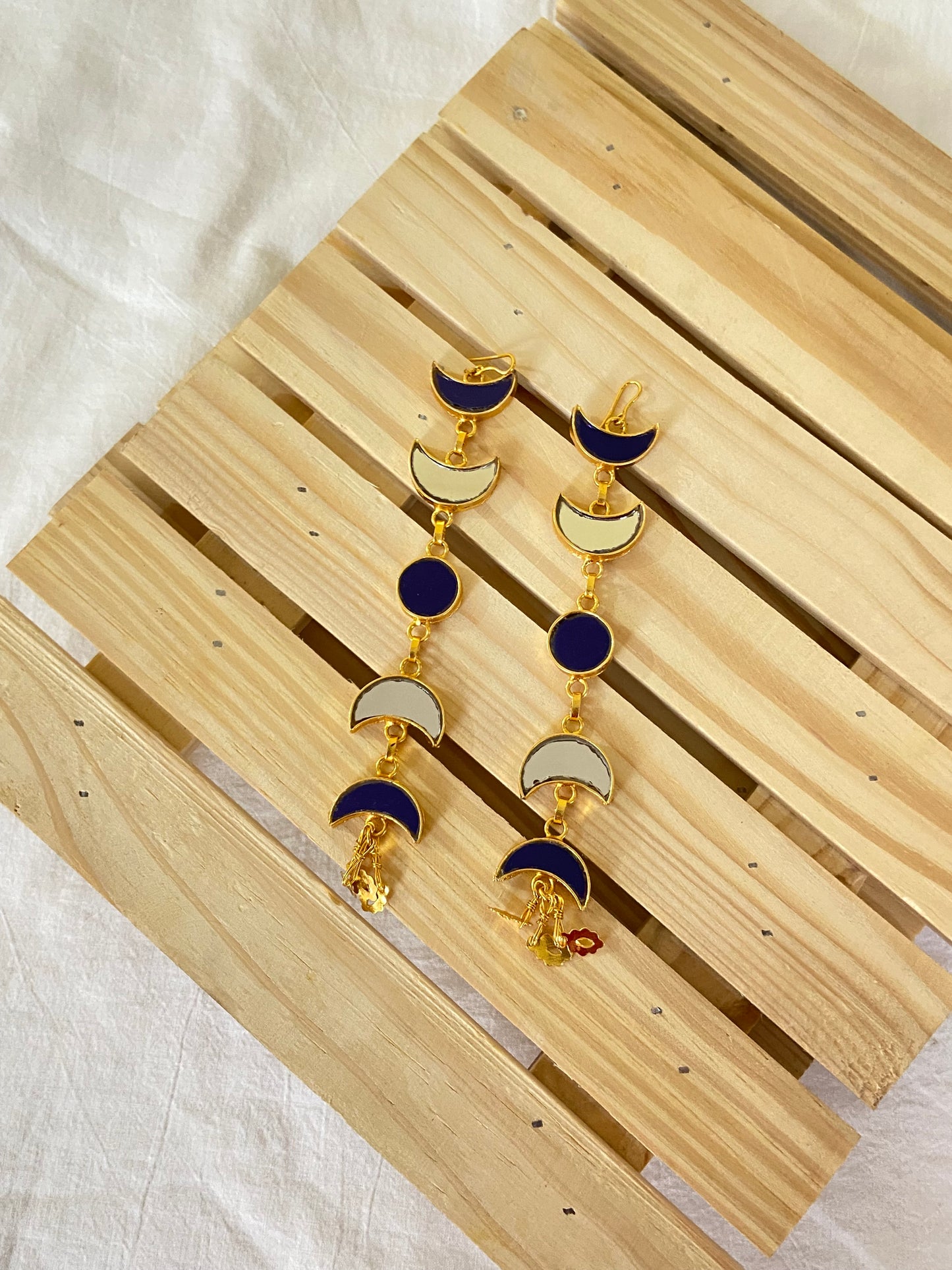 Yaraa Blue & White Gold Plated Earrings
