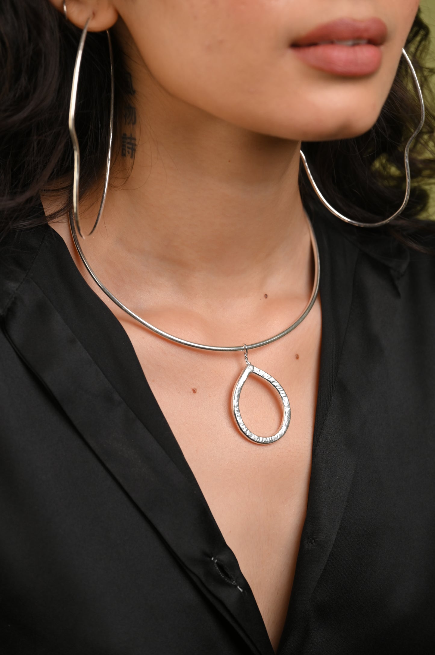 Maiu Neckpiece Silver