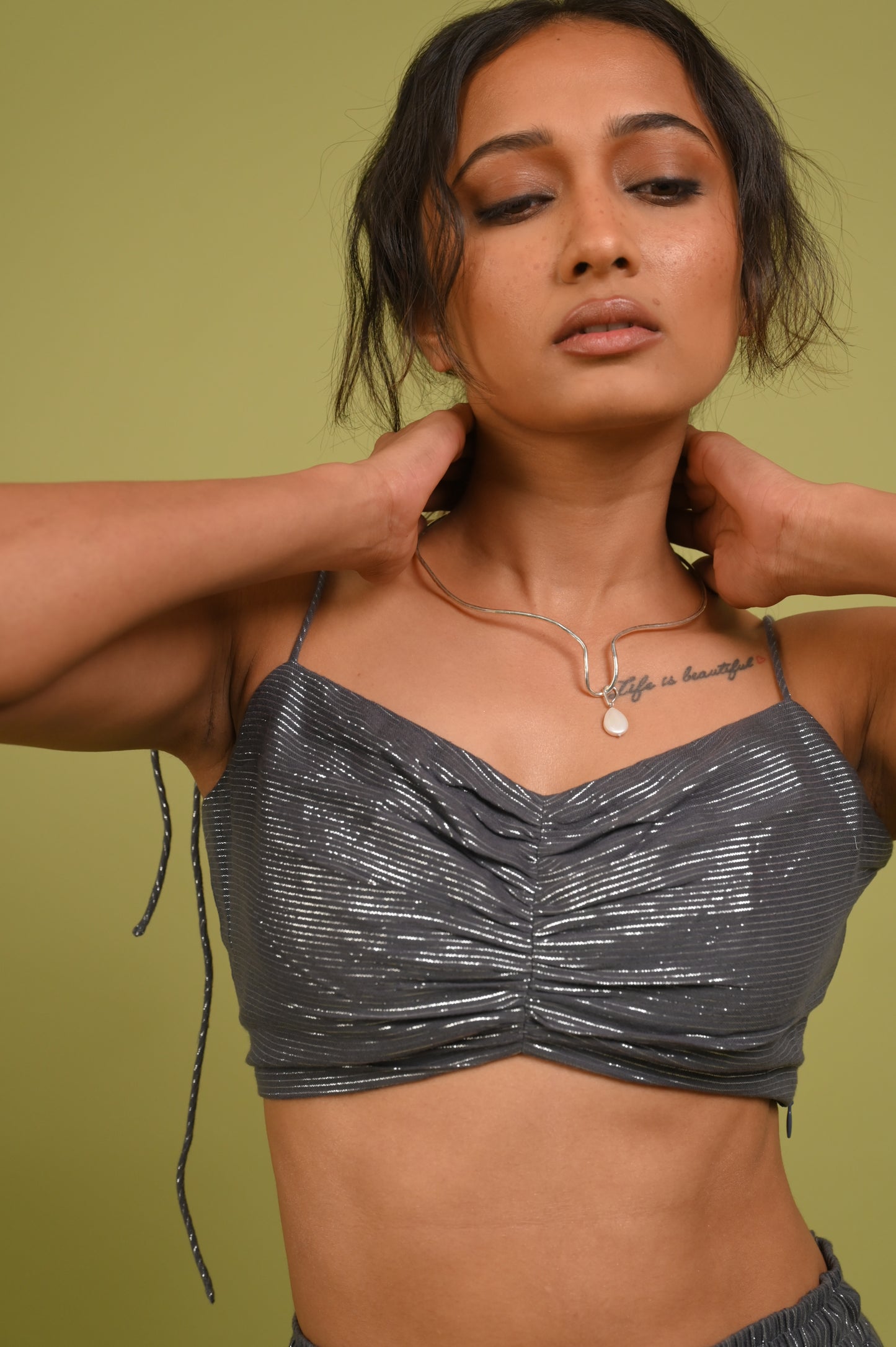Skew Pearl Neckpiece - Silver