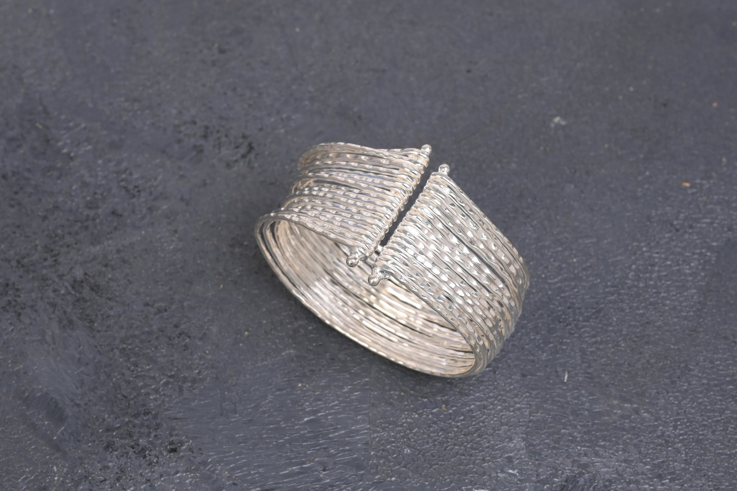 Spiral Handcuff in Silver