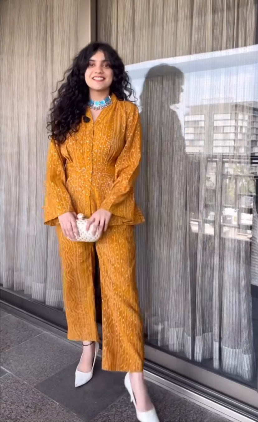 Gaurika’s Bandhani look with Lotus Choker