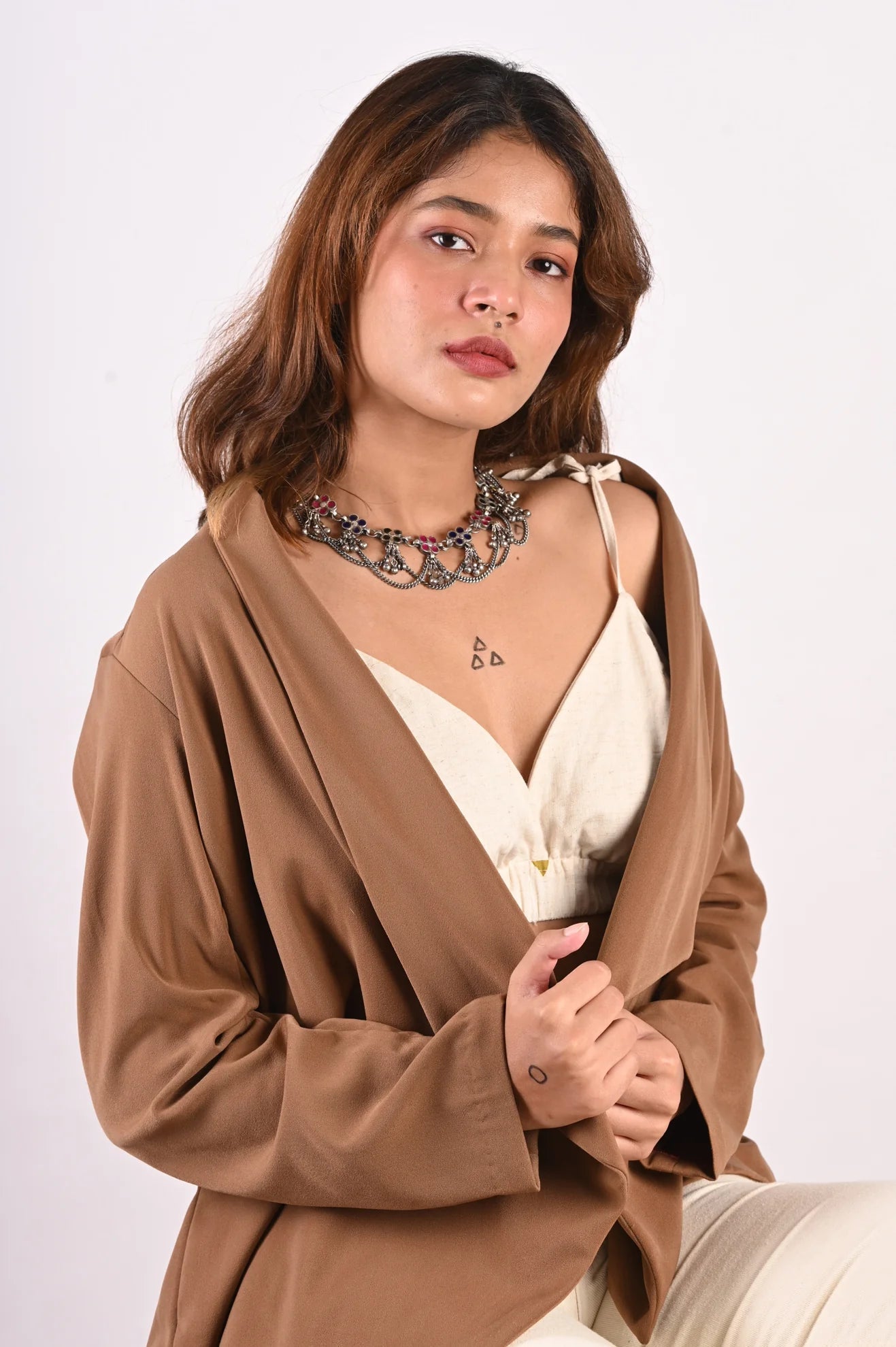 Pankti in Pazeb Choker