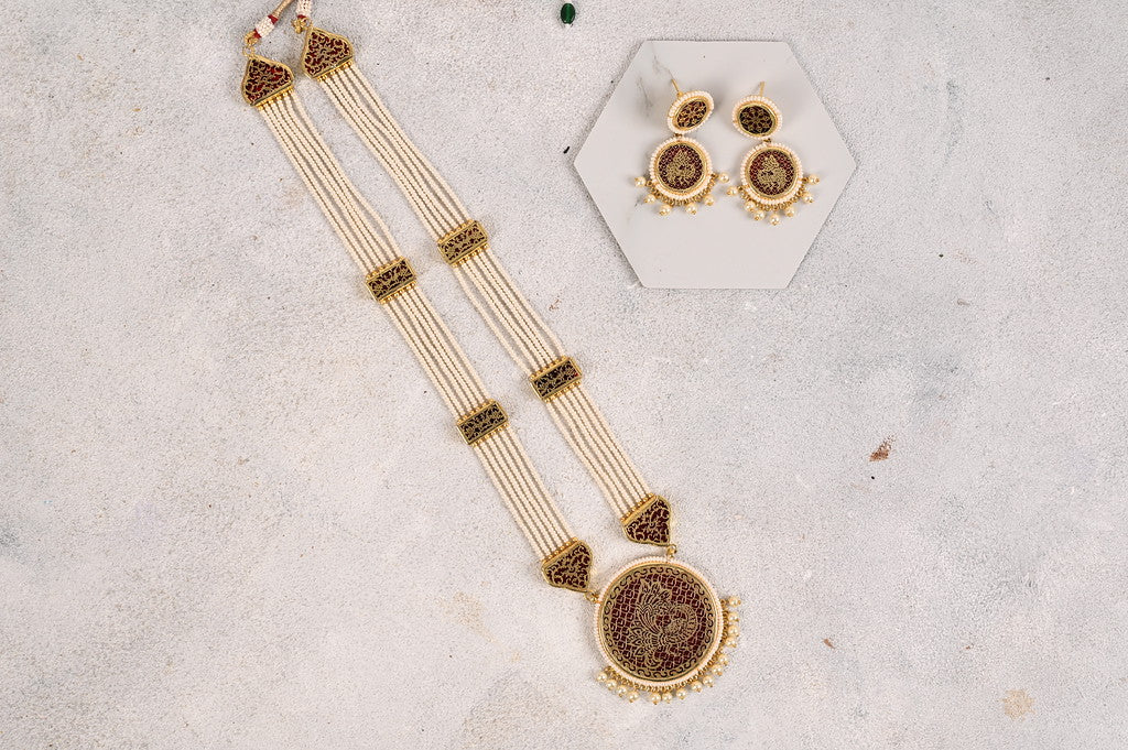 Qamar 22k Gold Plated Set - Red