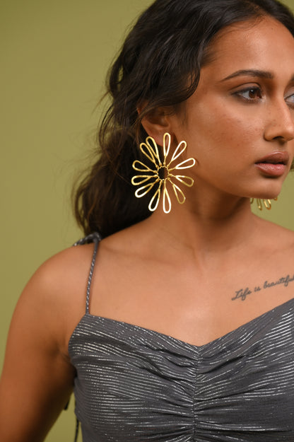 Bloom Earrings in Gold