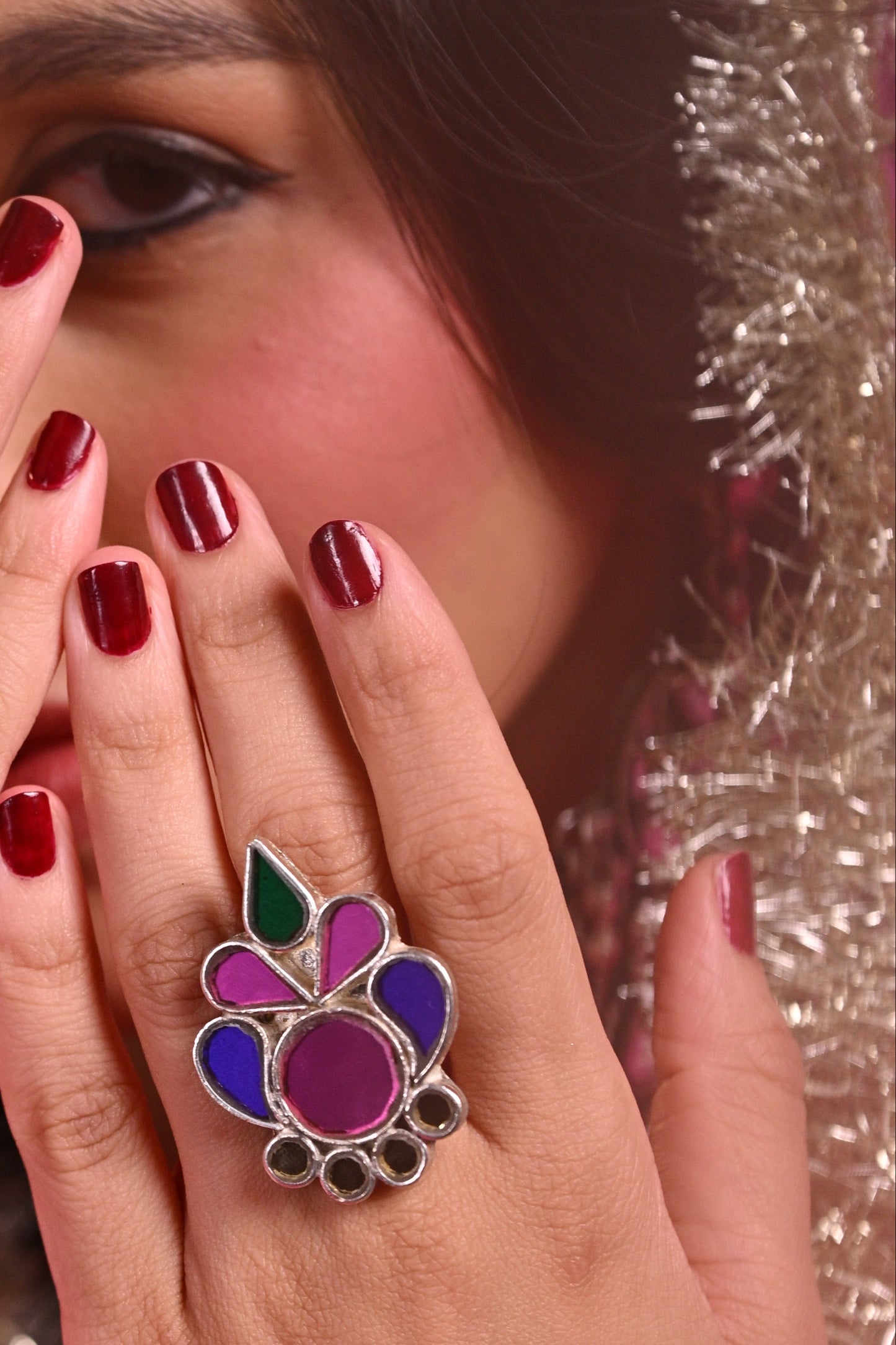 Miski Multicolor Glass Ring